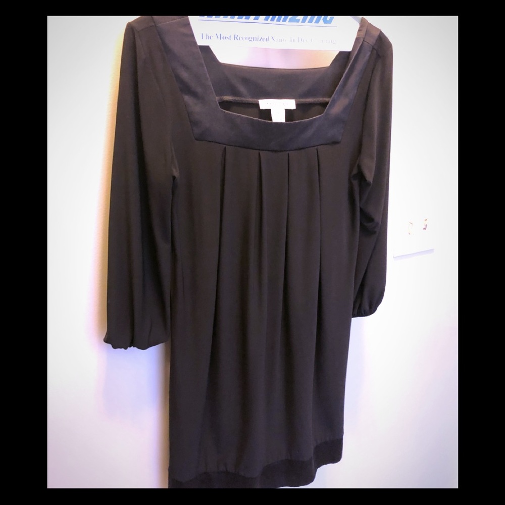 White House Black Market 3/4 sleeve black dress